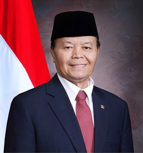 Hidayat Nur Wahid Hidayat Nur Wahid