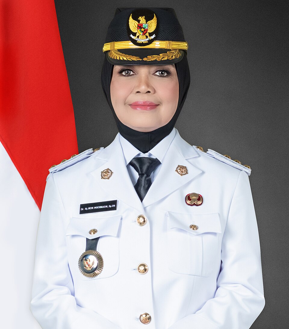 Neni Moerniaeni