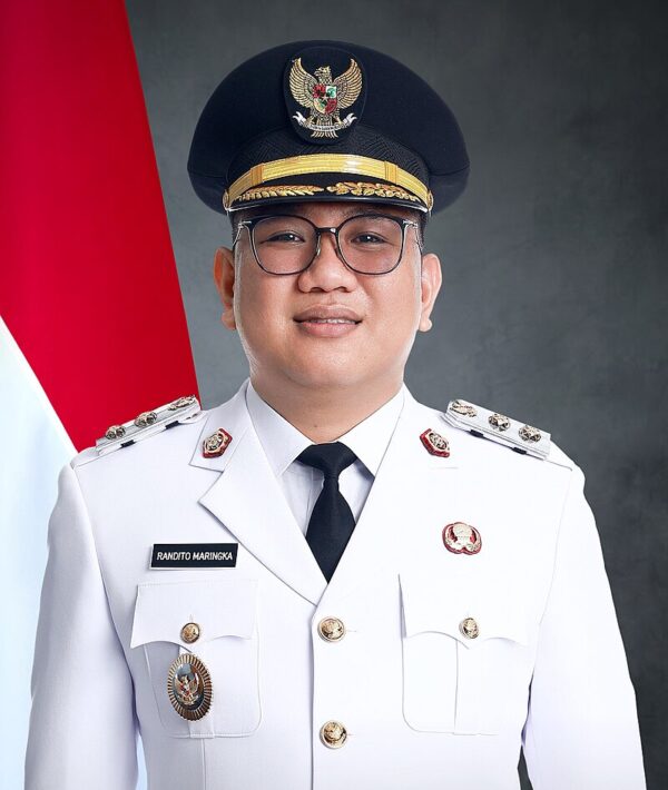 Randito Maringka Randito Maringka